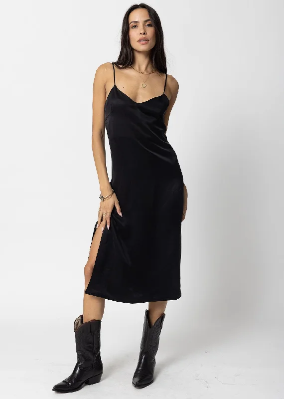 trendy midi dresses for spring -THE SILKY SLIP MIDI DRESS